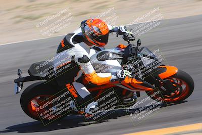 media/Sep-25-2023-Moto Forza (Mon) [[81ffa65e0a]]/B-C Group/Session 4 (Turn 10 Inside)/